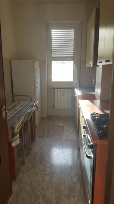 Albenga Sul Mare Famiglie Ed Amici Fino 10 Posti Apartamento Exterior foto